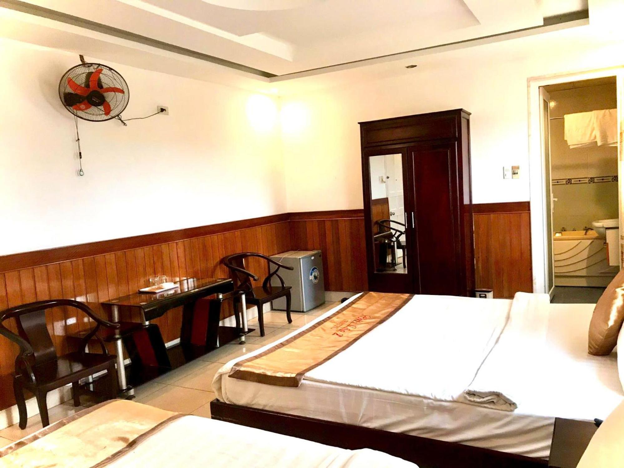 Duc Loc 2 Hotel Hué Eksteriør billede